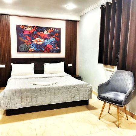 Airport Hotel The Terminal ニューデリー エクステリア 写真