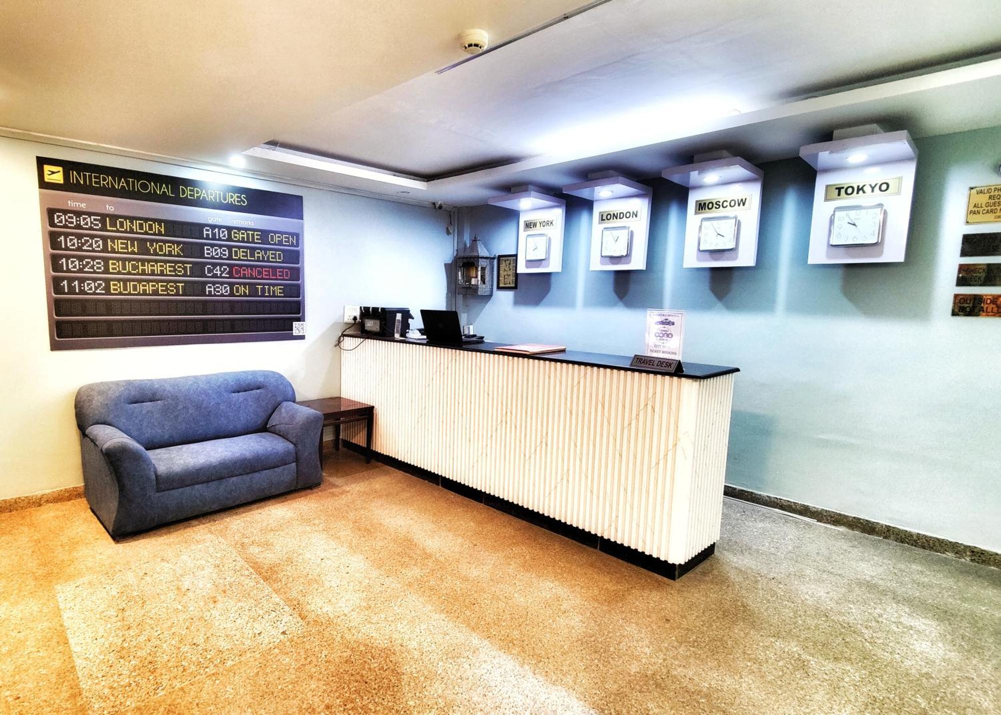 Airport Hotel The Terminal ニューデリー エクステリア 写真